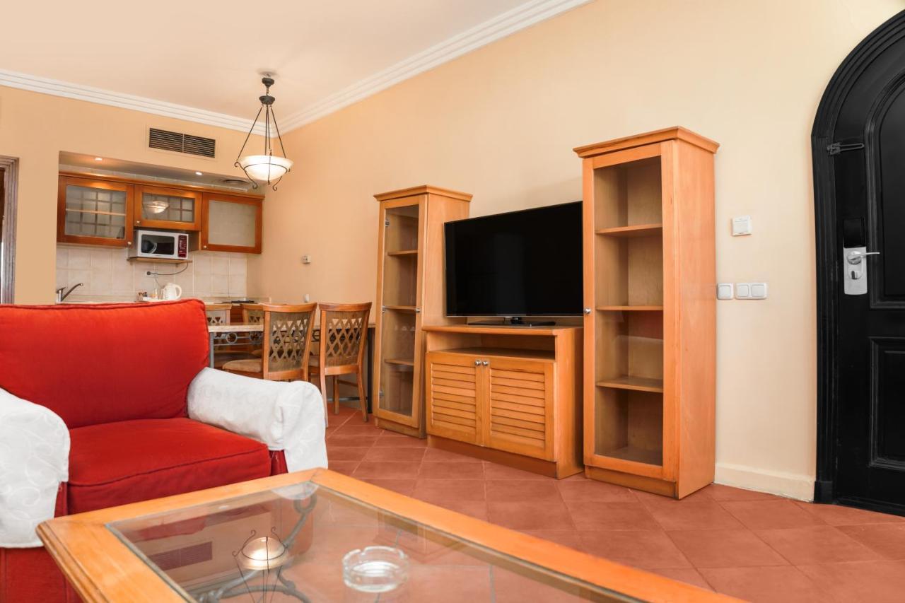 Sharm Dreams Vacation Club - Aqua Park Hotel Екстериор снимка A typical apartment