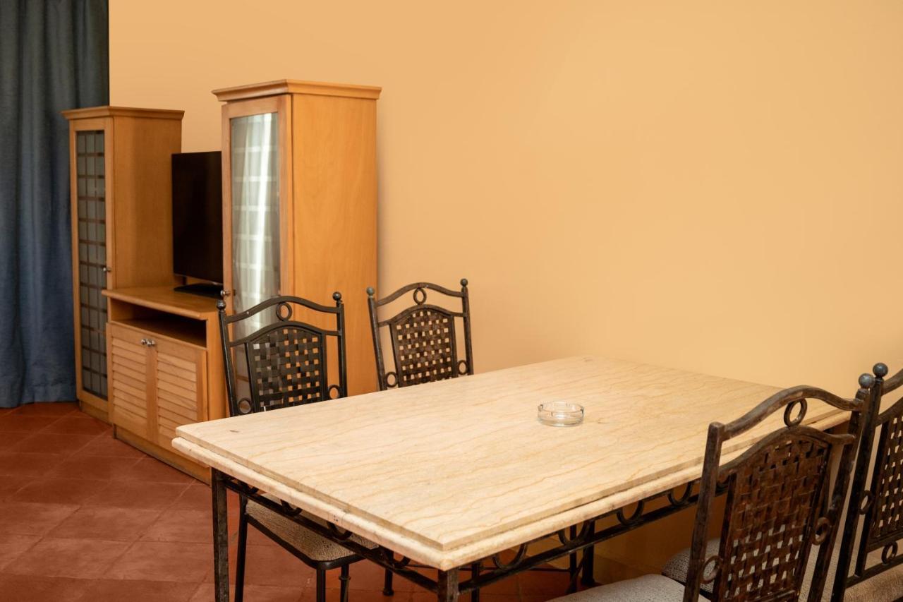 Sharm Dreams Vacation Club - Aqua Park Hotel Екстериор снимка A dining room