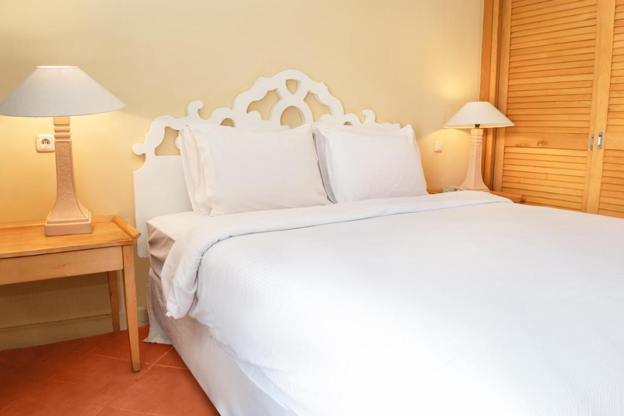 Sharm Dreams Vacation Club - Aqua Park Hotel Екстериор снимка A bed