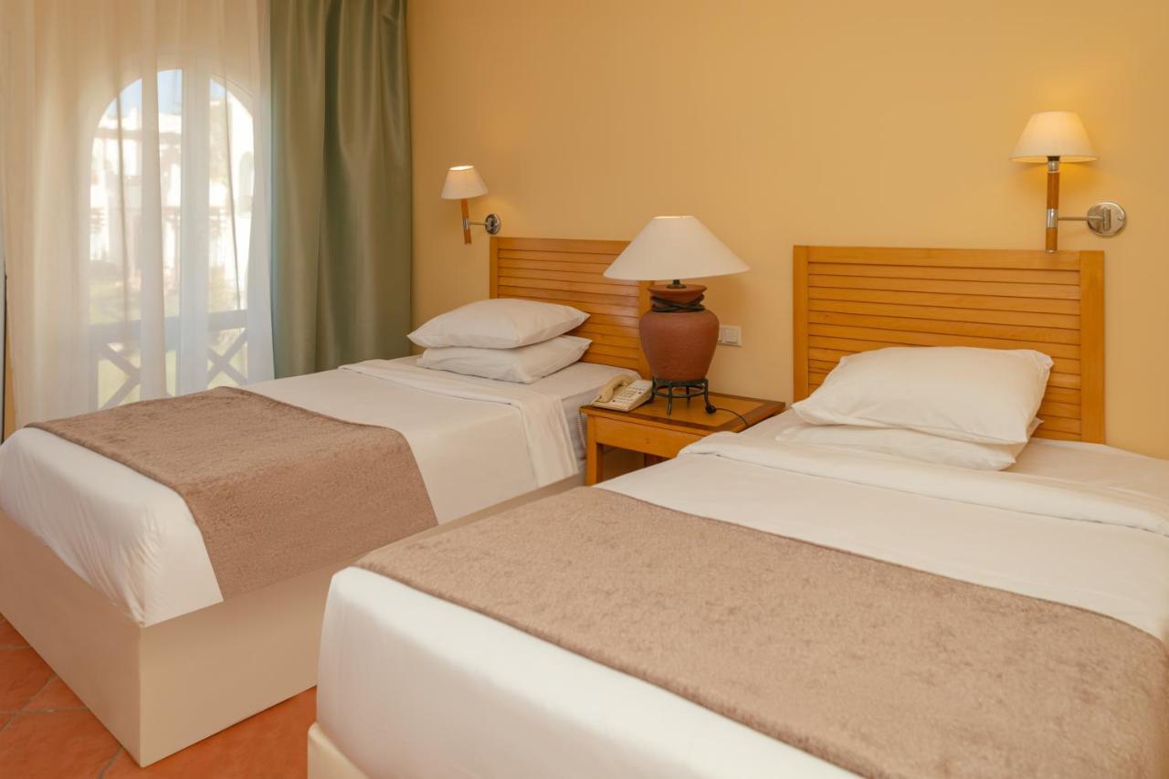 Sharm Dreams Vacation Club - Aqua Park Hotel Екстериор снимка A bedroom